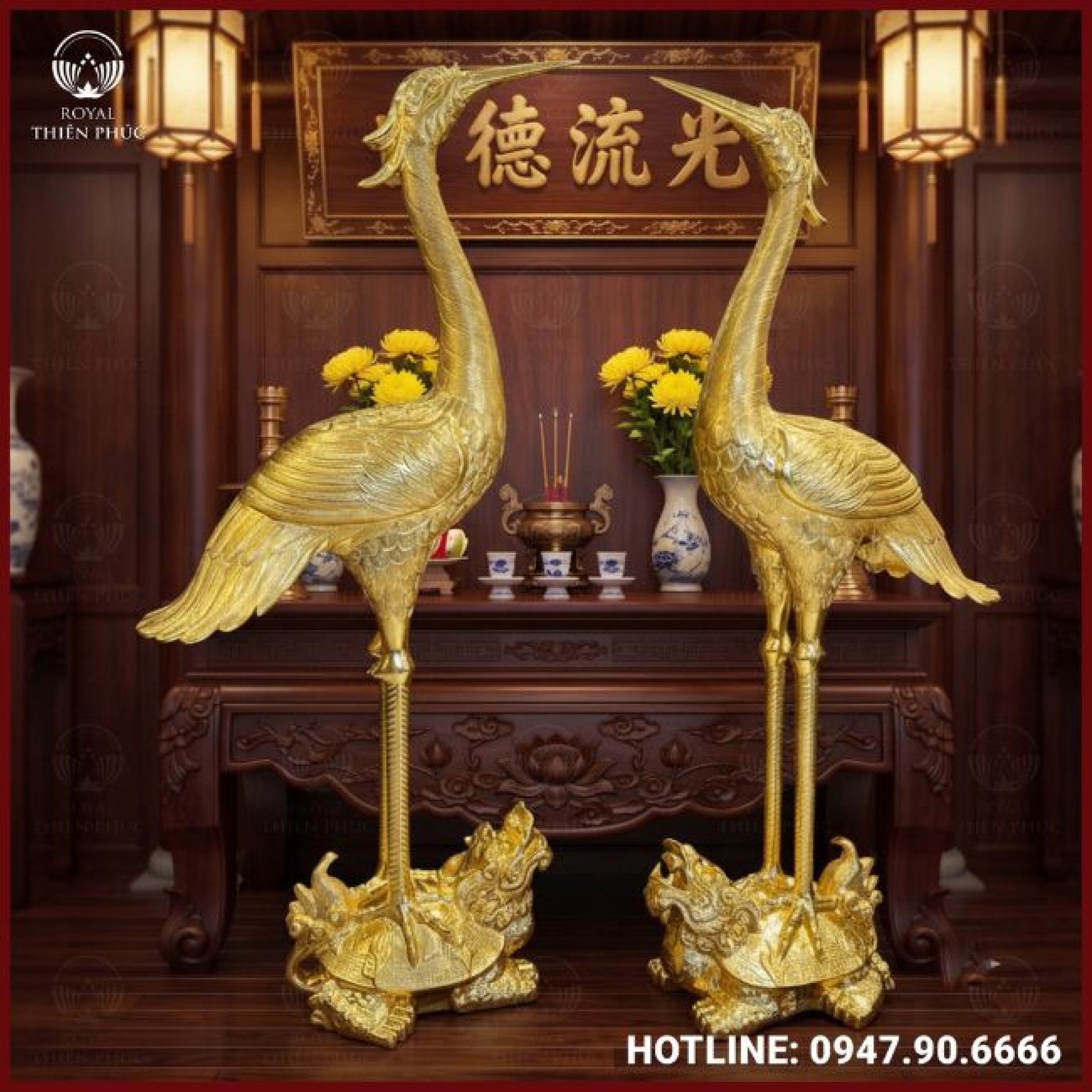 Đôi hạc thờ cỡ lớn đúc bằng đồng đỏ thếp vàng 9999 cao 2m02
